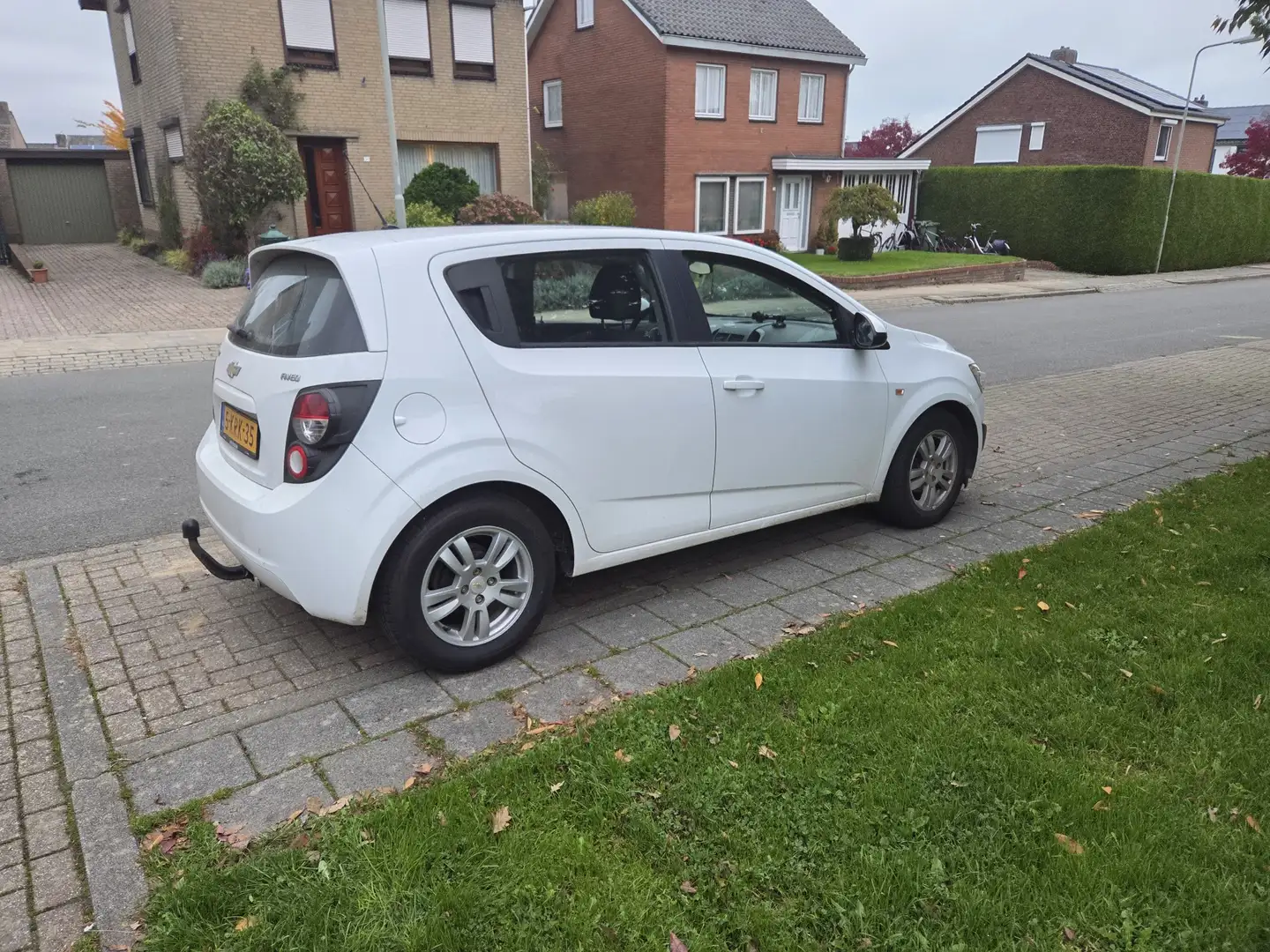 Chevrolet Aveo 1.2 LT - 2
