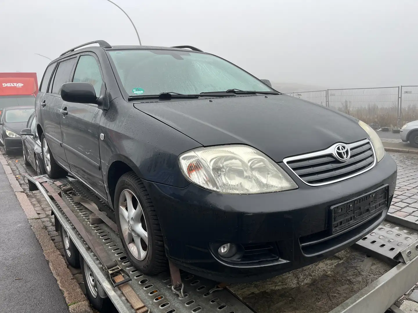 Toyota Corolla Corolla 1.4 D-4D Combi Sol *Klima* Schwarz - 1