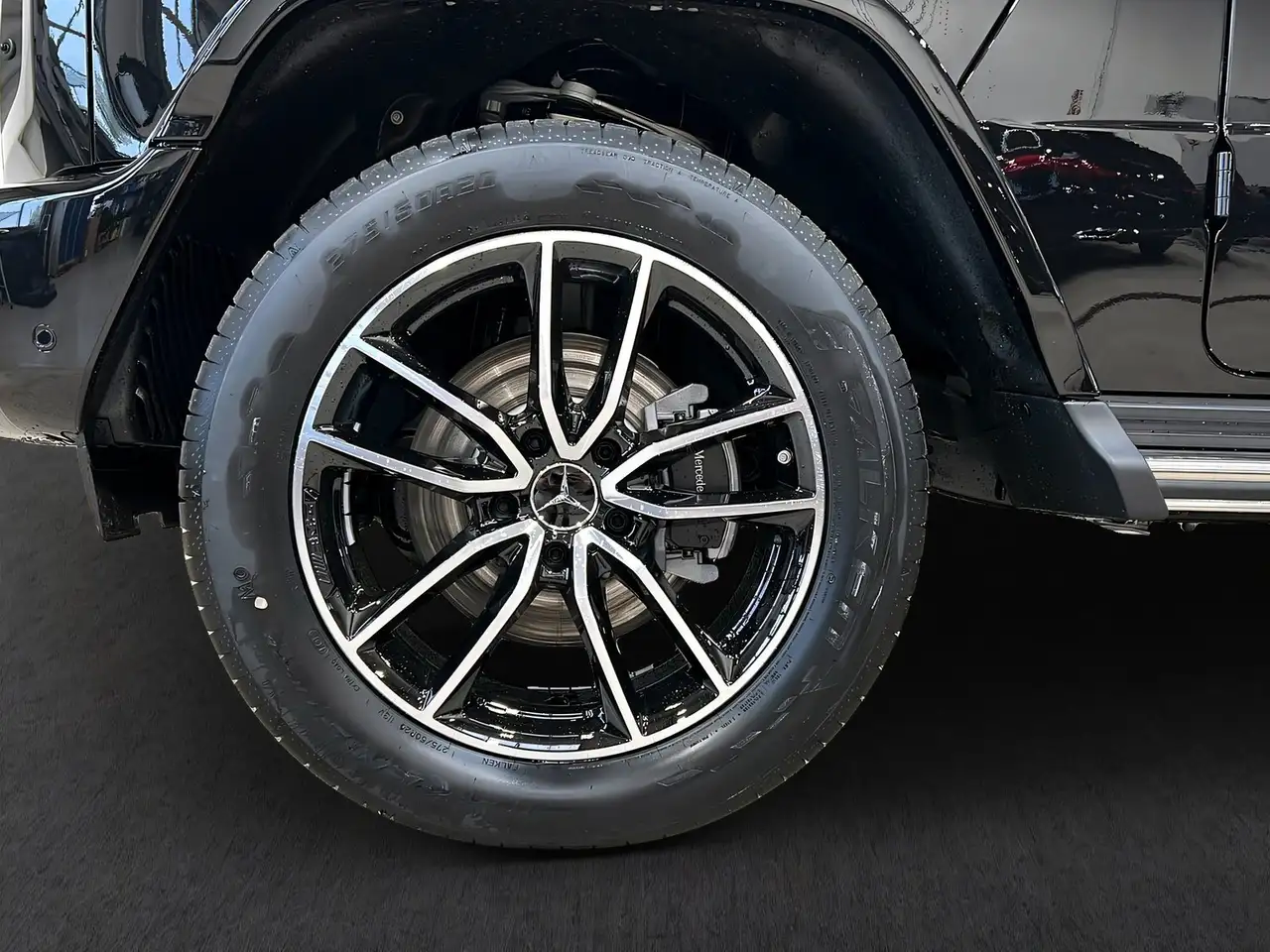 Mercedes-Benz G 450 d AMG+MULTI+NIGHT+Memo+Burme+StHz+AHK+360° 7