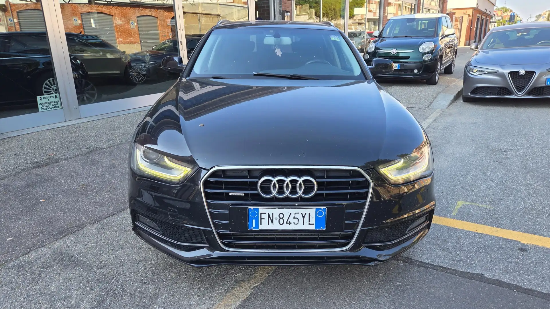 Audi A4 A4 Avant 2.0 TDI 177 CV quattro S tronic Sline Zwart - 2