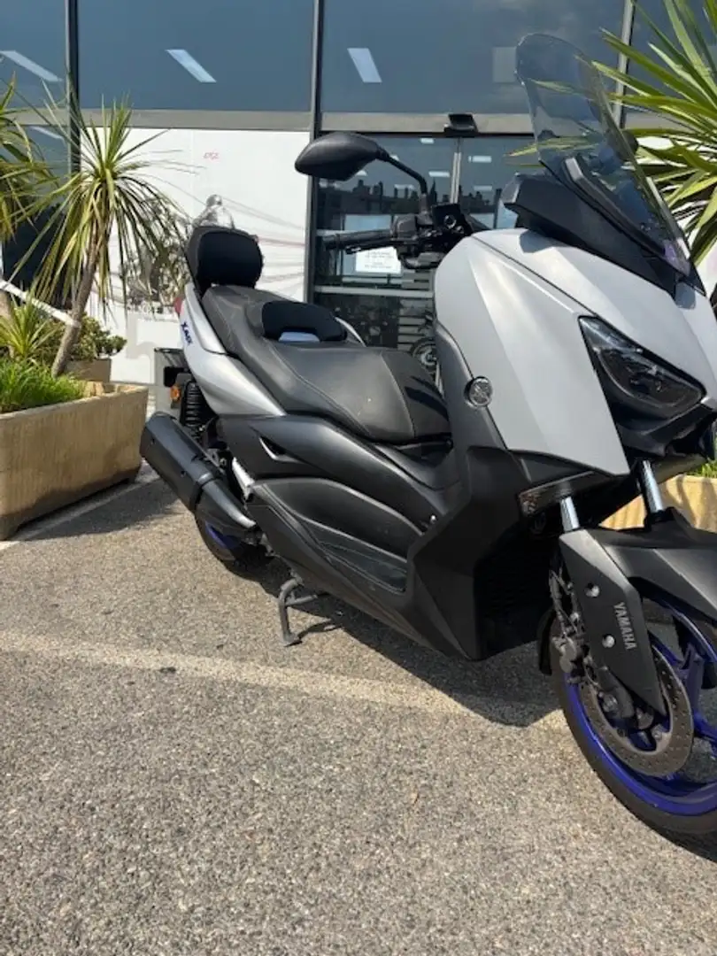 Yamaha X-Max 300 Gris - 1