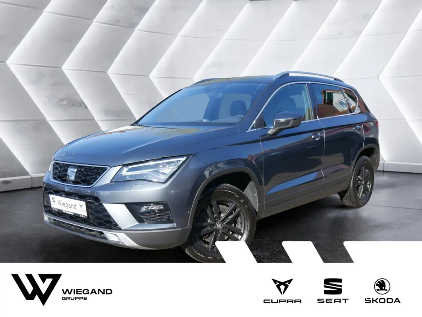 SEAT Ateca 2.0 TSI Xcellence 4Drive 19"-LM SHZ LED Grau - 1