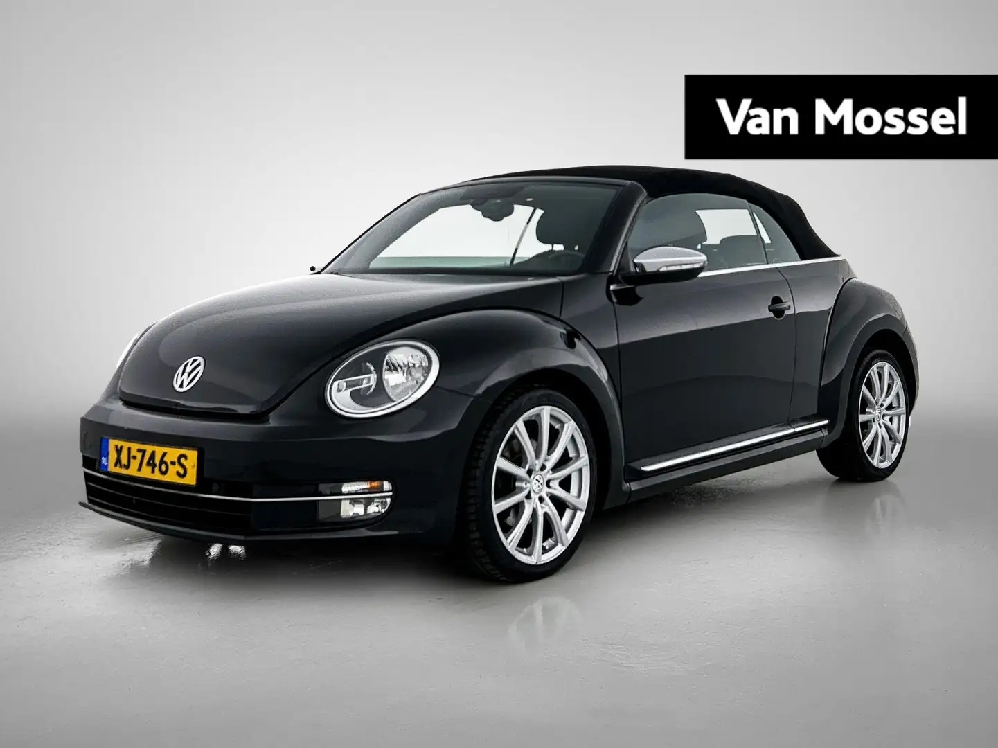 Volkswagen Beetle Cabriolet 1.2 TSI Exclusive Series | Navigatie | S Zwart - 1