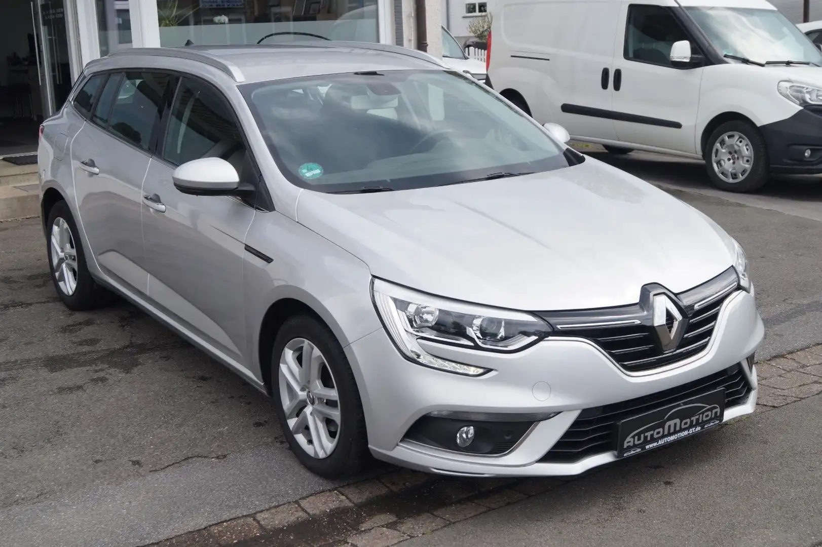 Renault Megane IV Grandtour Business Edition*Navi*1.Hand Grau - 2