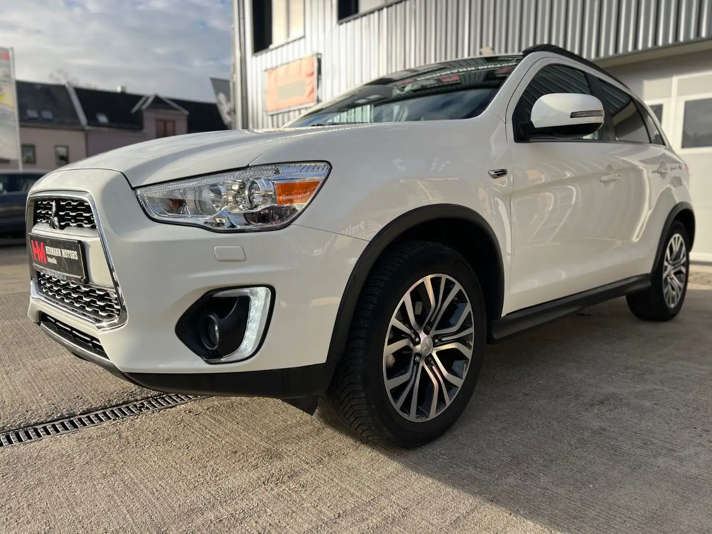 Mitsubishi ASX SUV-Star+ 2WD/Xenon/Rückfahrka./ISOFIX/Klima Weiß - 1