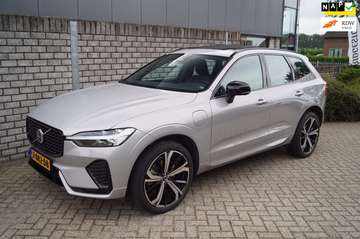 2.0 T8 Plug-in hybrid AWD Plus Dark Autom Panodak