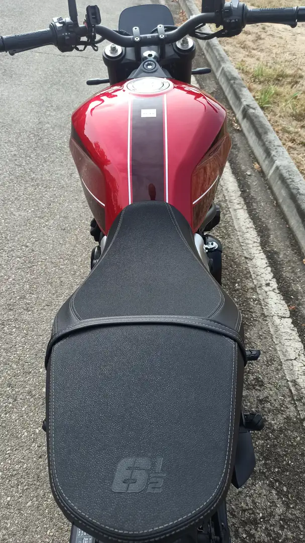 Moto Morini Seiemmezzo STR Rosso - 2