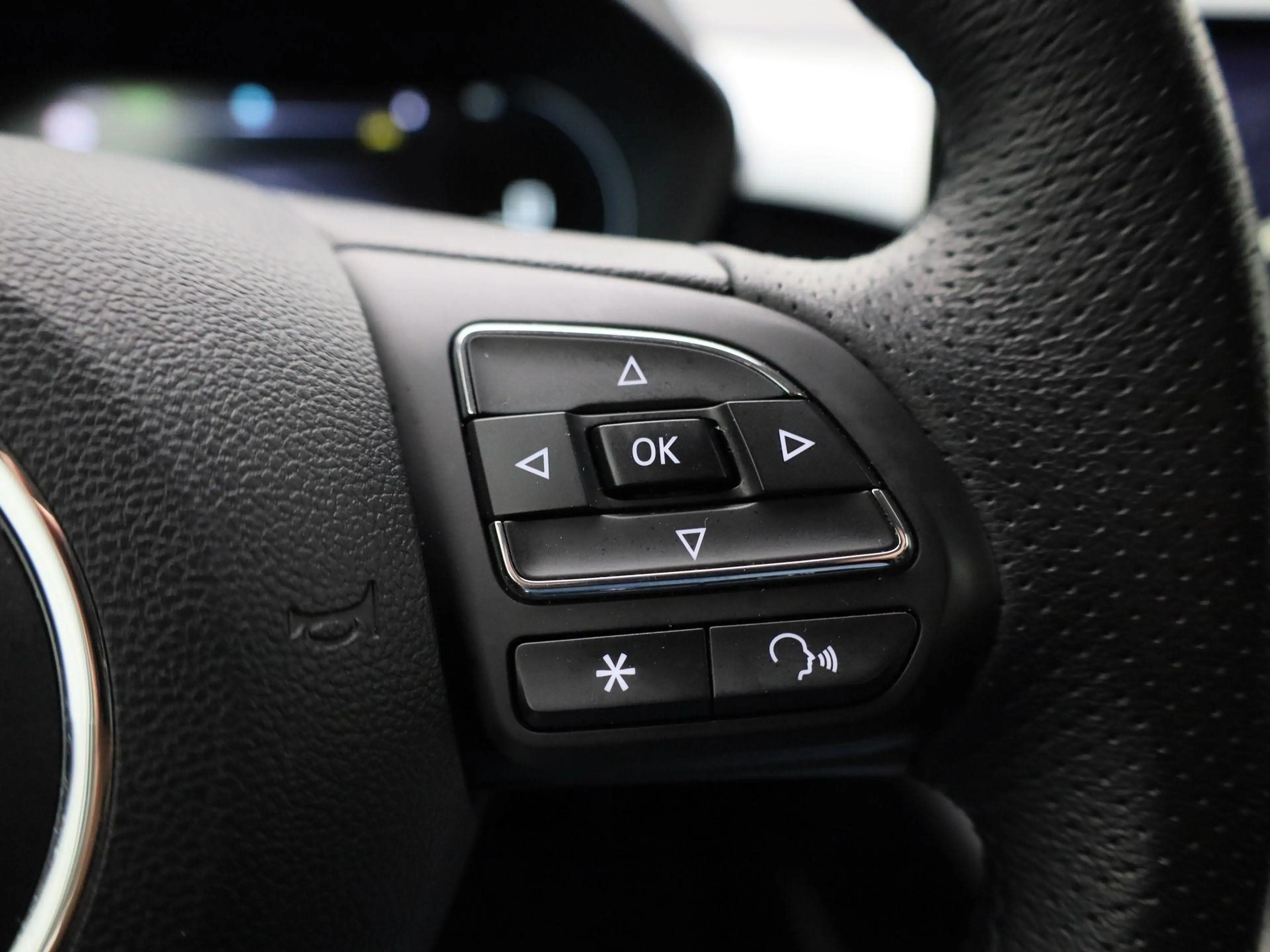 MG MG5 Long Range Luxury 61 kWh | Navi | Leder | CarPlay — photo 15
