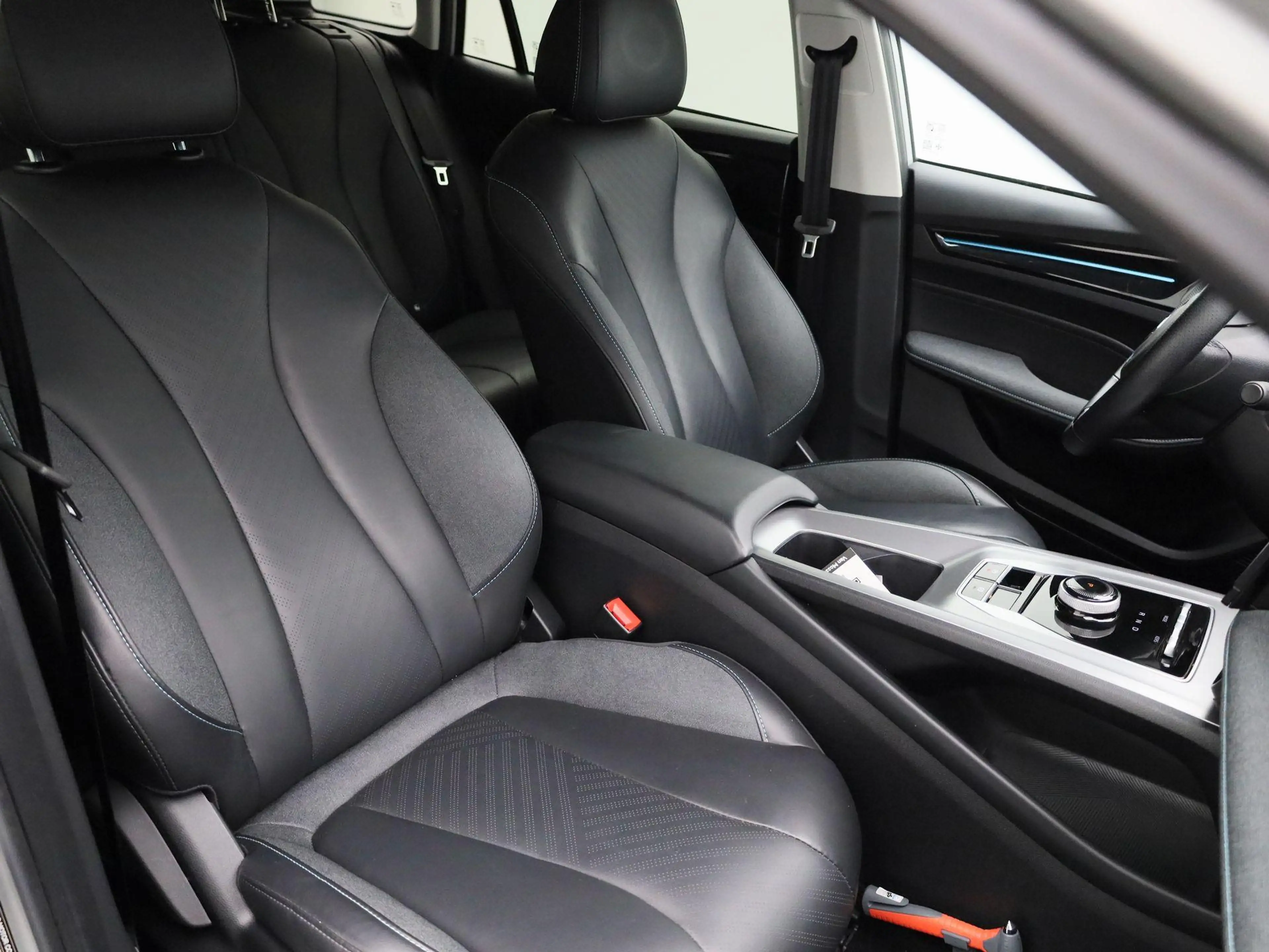 MG MG5 Long Range Luxury 61 kWh | Navi | Leder | CarPlay — photo 8
