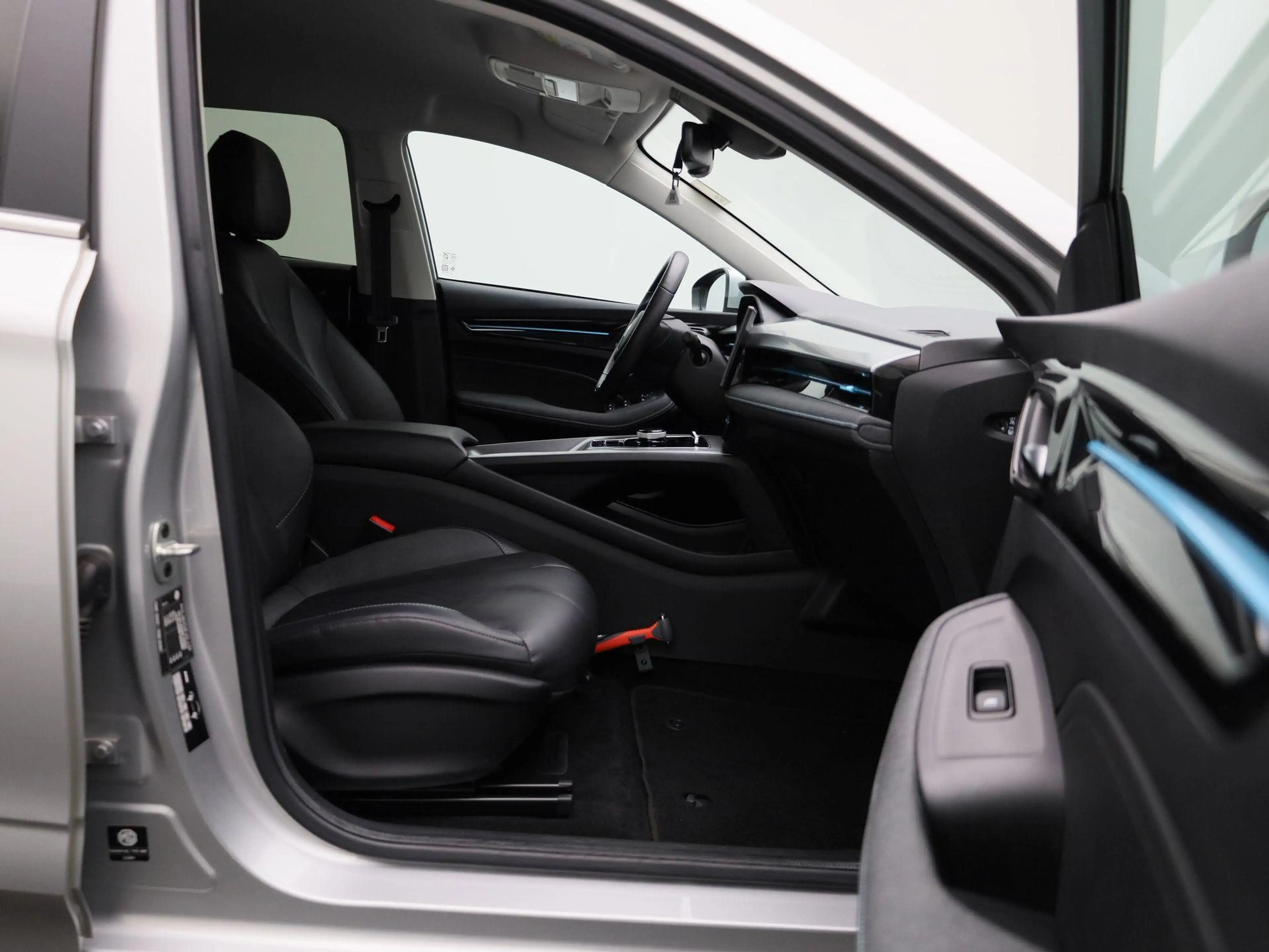 MG MG5 Long Range Luxury 61 kWh | Navi | Leder | CarPlay — photo 4