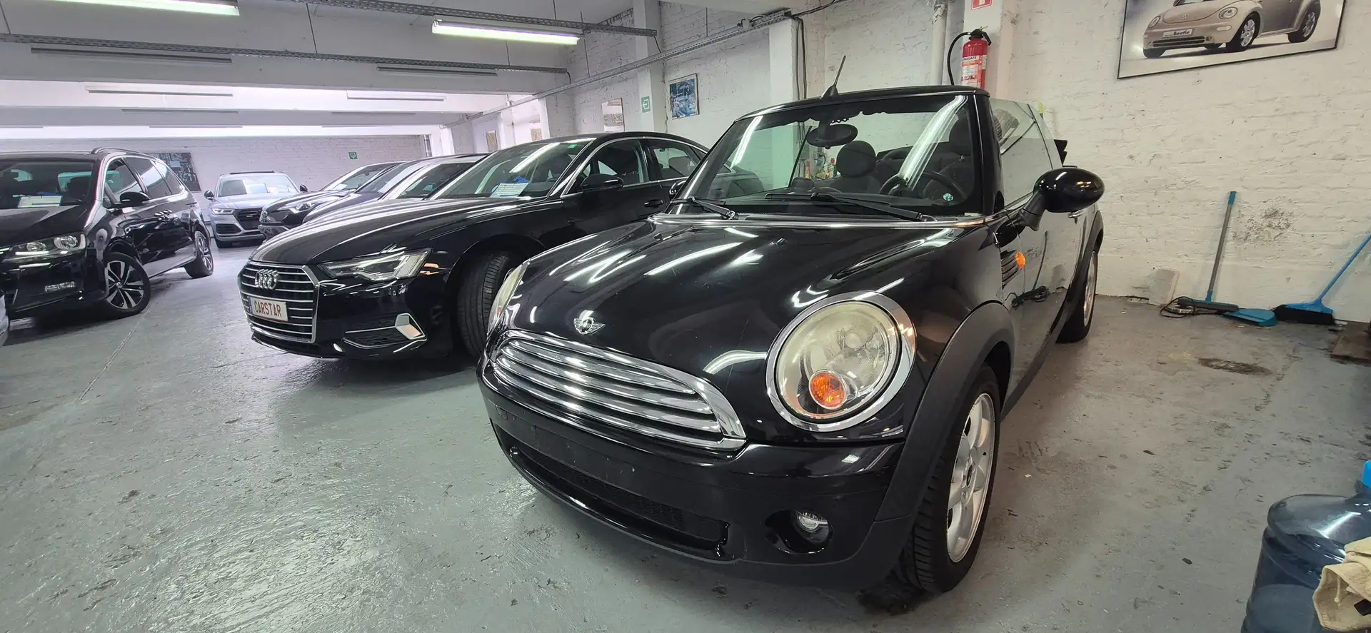 MINI Cooper Cabrio Mini ESSENCE   149000 KM.CAMERA. CT ET CAR PASS Zwart - 1