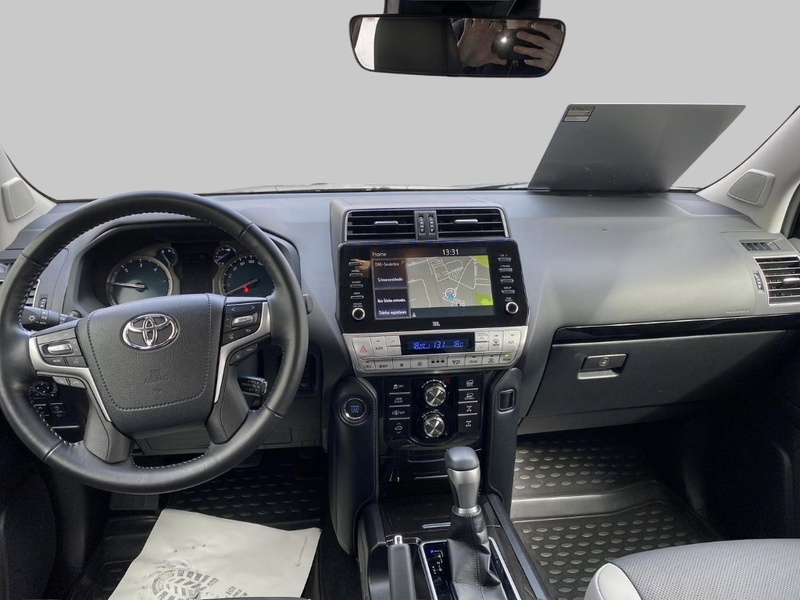 Toyota Land Cruiser Niveau Navi Leder Sound JBL Klimasitze LED ACC App — photo 7