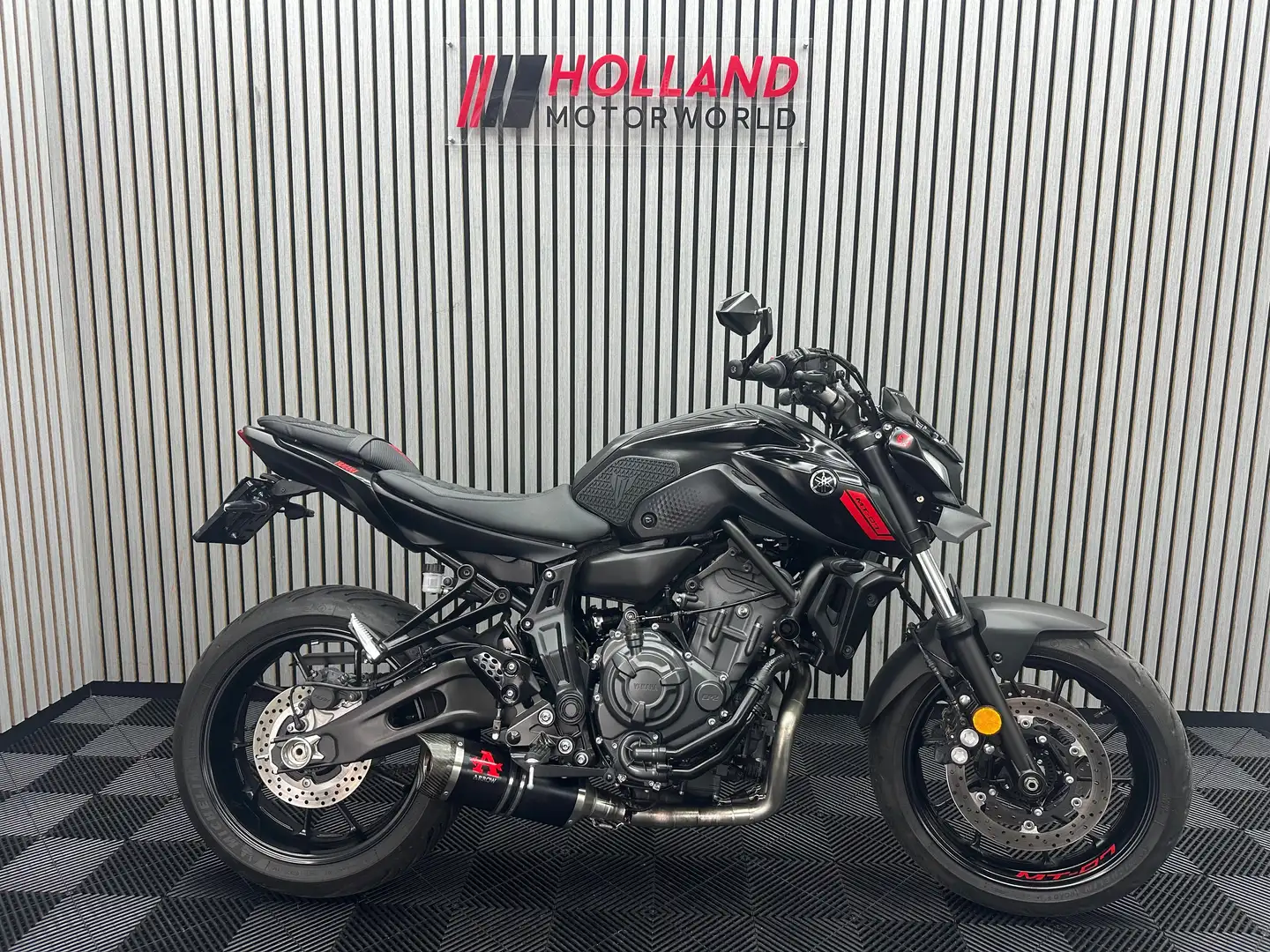 Yamaha MT-07 A2 - 1