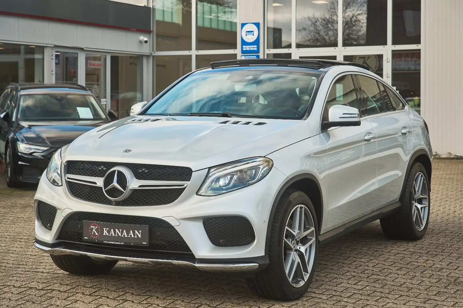 Mercedes-Benz GLE 43 AMG GLE 400 Coupe 4Matic AMG *9G|PANO|360°|LEDER* Zilver - 2