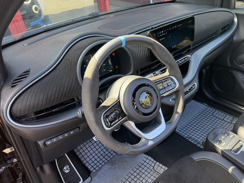 Abarth 500 CABRIO TURISMO LED CUIR NAVI 1 HAND — photo 7
