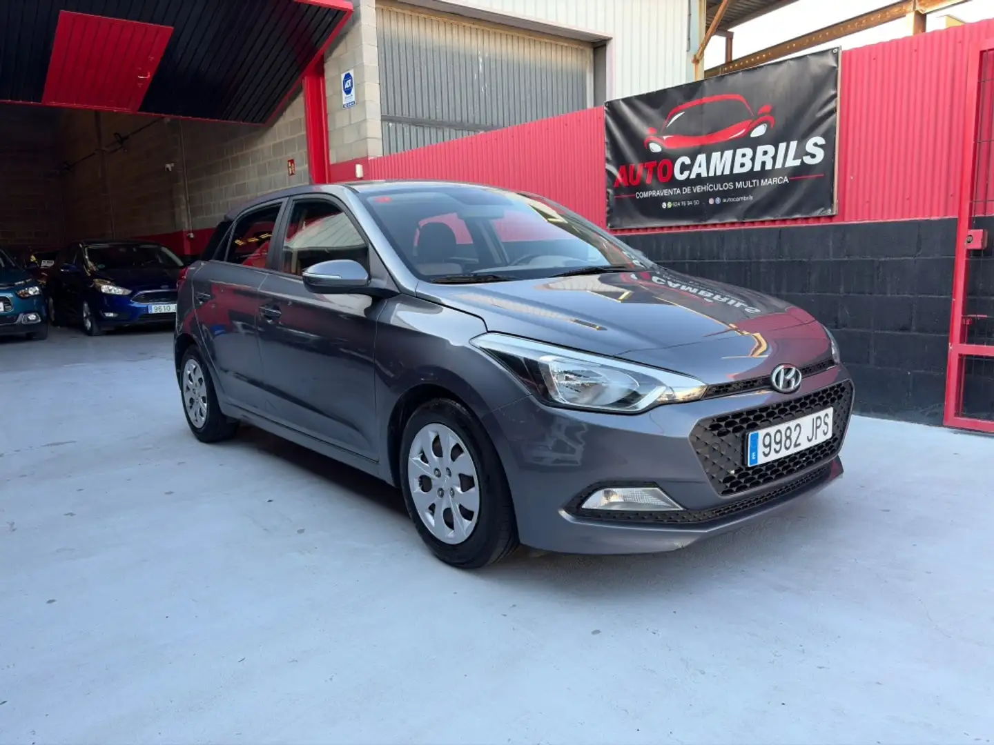 Hyundai i20 1.1CRDI BD Klass Gris - 1