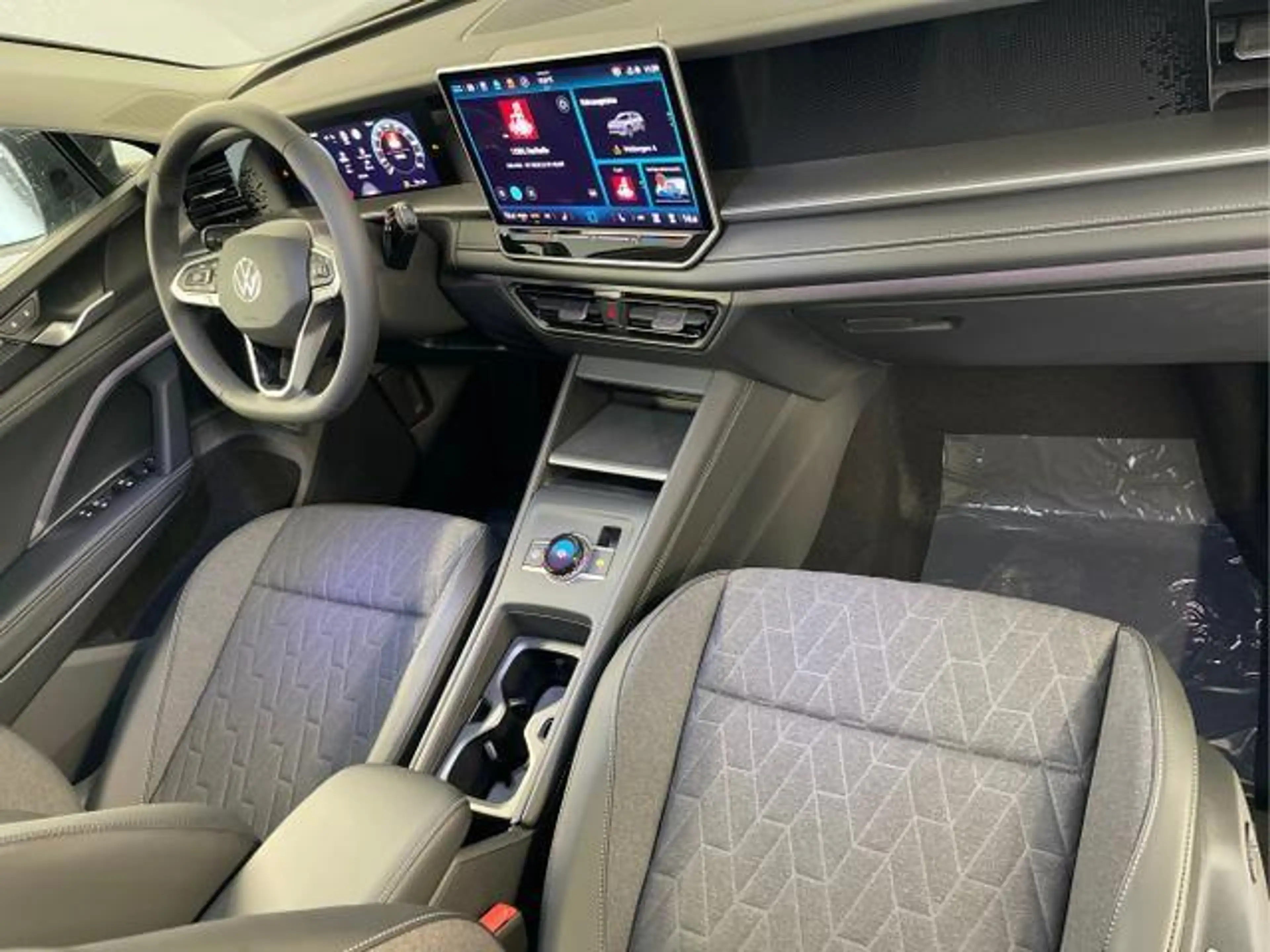 Volkswagen Tayron Life 150PS TDI DSG AHK+7-Sitze+360°+eHeck+Ambiente — photo 14