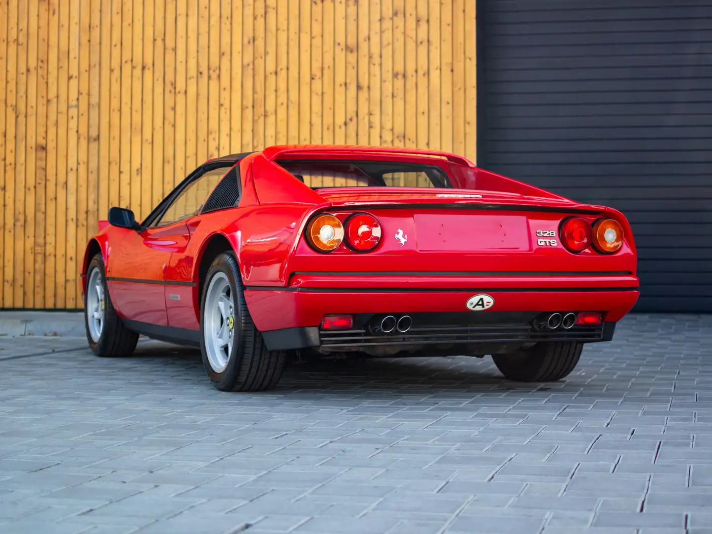 Ferrari 328 328 GTS Targa Rot - 2