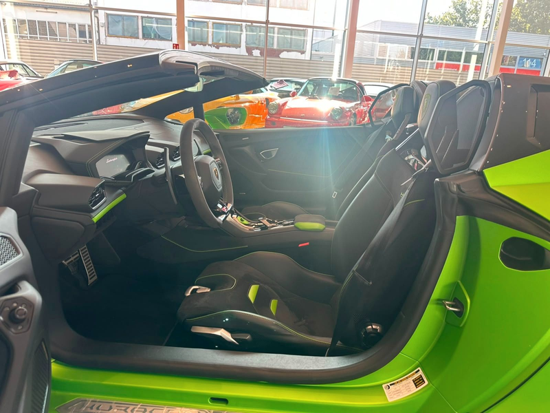 Lamborghini Huracán EVO Spyder*Ad Personam*Selezione*Lift* — photo 5