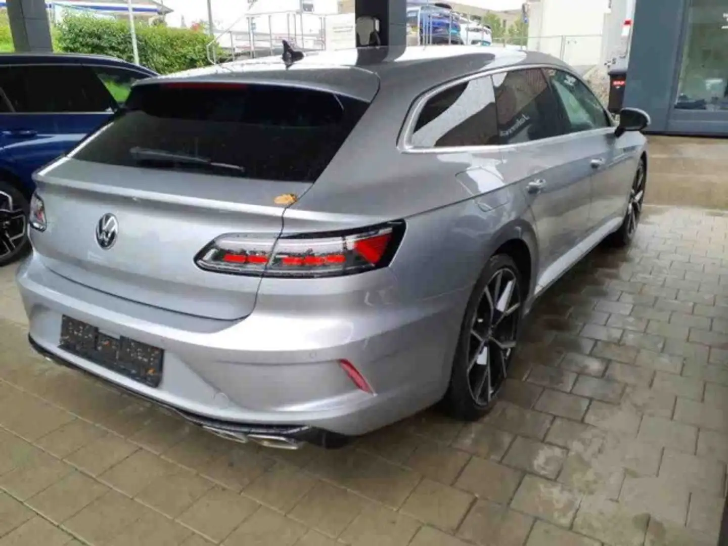 Volkswagen Arteon Shooting Brake R 2.0 TSI DSG 4Motion Klima Navi Silber - 2