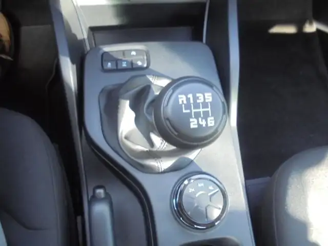 Ford Ranger XL 4WD Extrakabine 170PS Diesel Ansicht 13