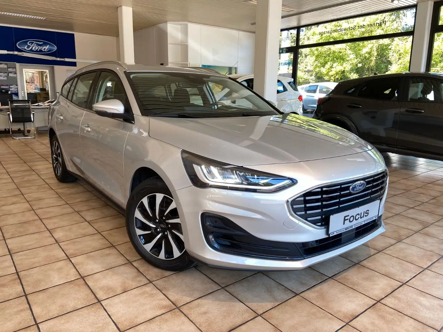 Ford Focus Turnier Titanium Facelift Sync4 Silber - 2