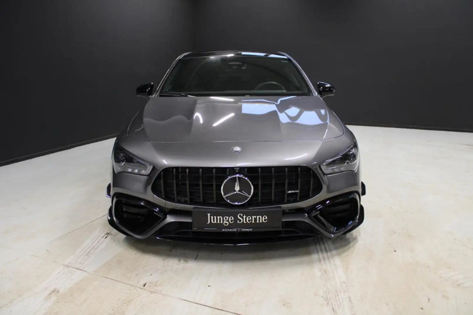 Mercedes-Benz CLA 45 AMG CLA 45 S 4M *Aero Night II Ride Premium Plus 19" Grau - 2