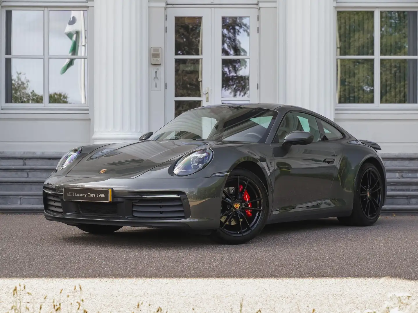 Porsche 992 3.0 Carrera T Groen - 1