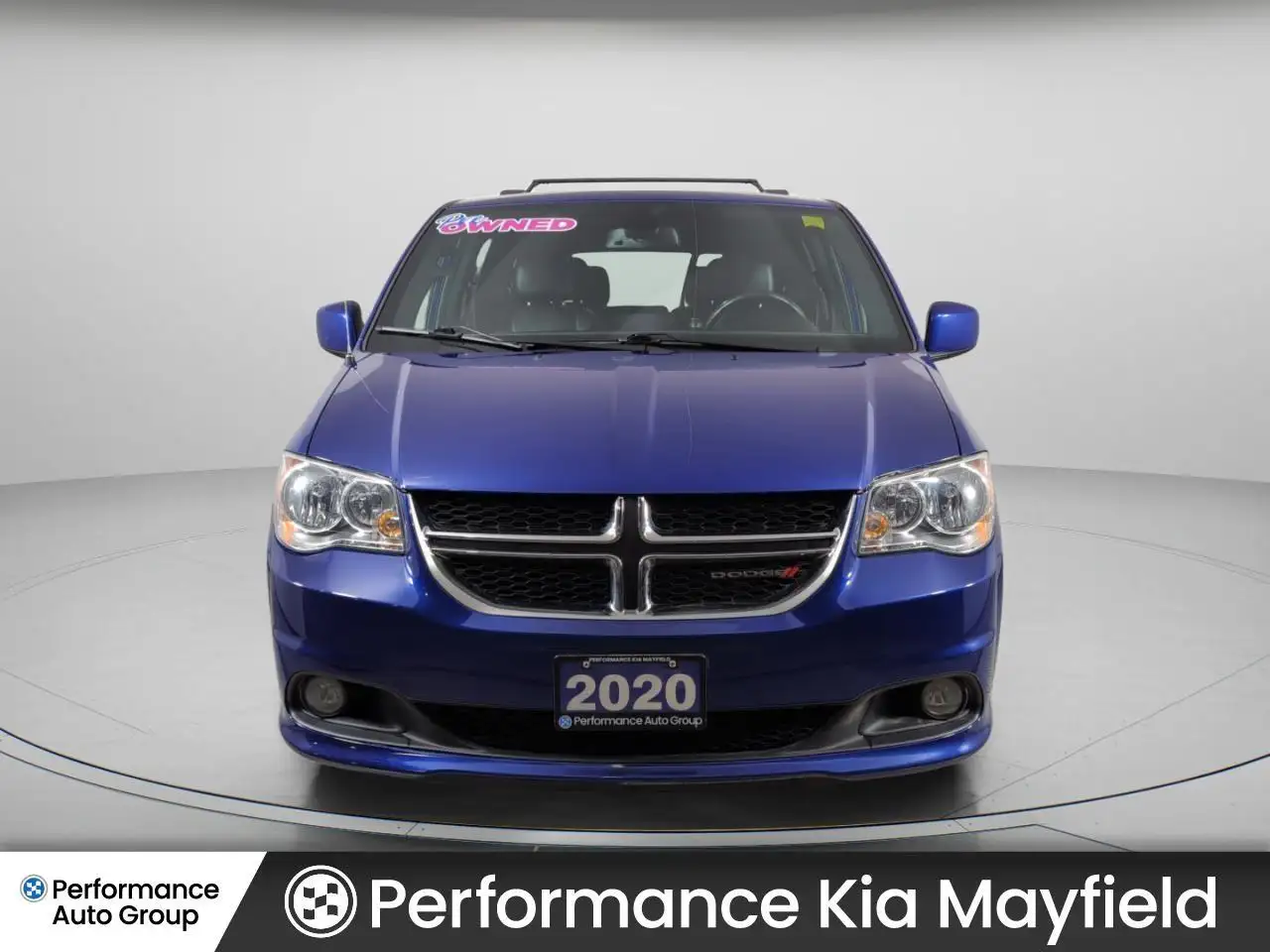 Dodge Grand Caravan снимка Dodge Grand Caravan