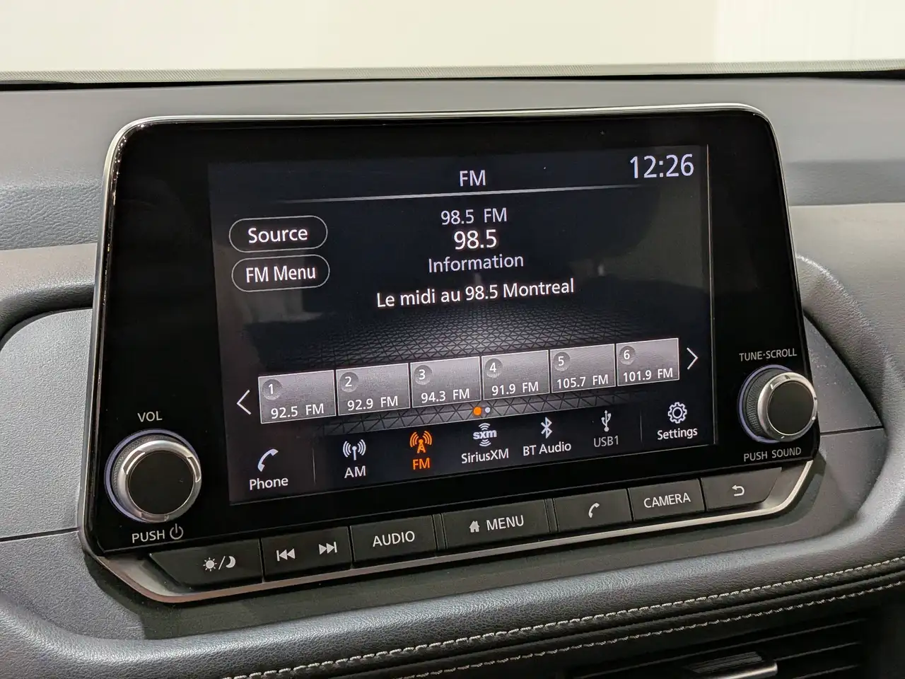 Nissan Rogue photo Nissan Rogue