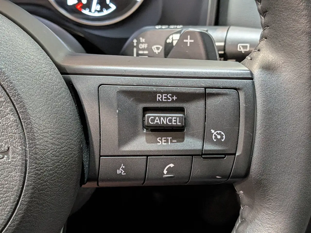 Nissan Rogue photo Nissan Rogue