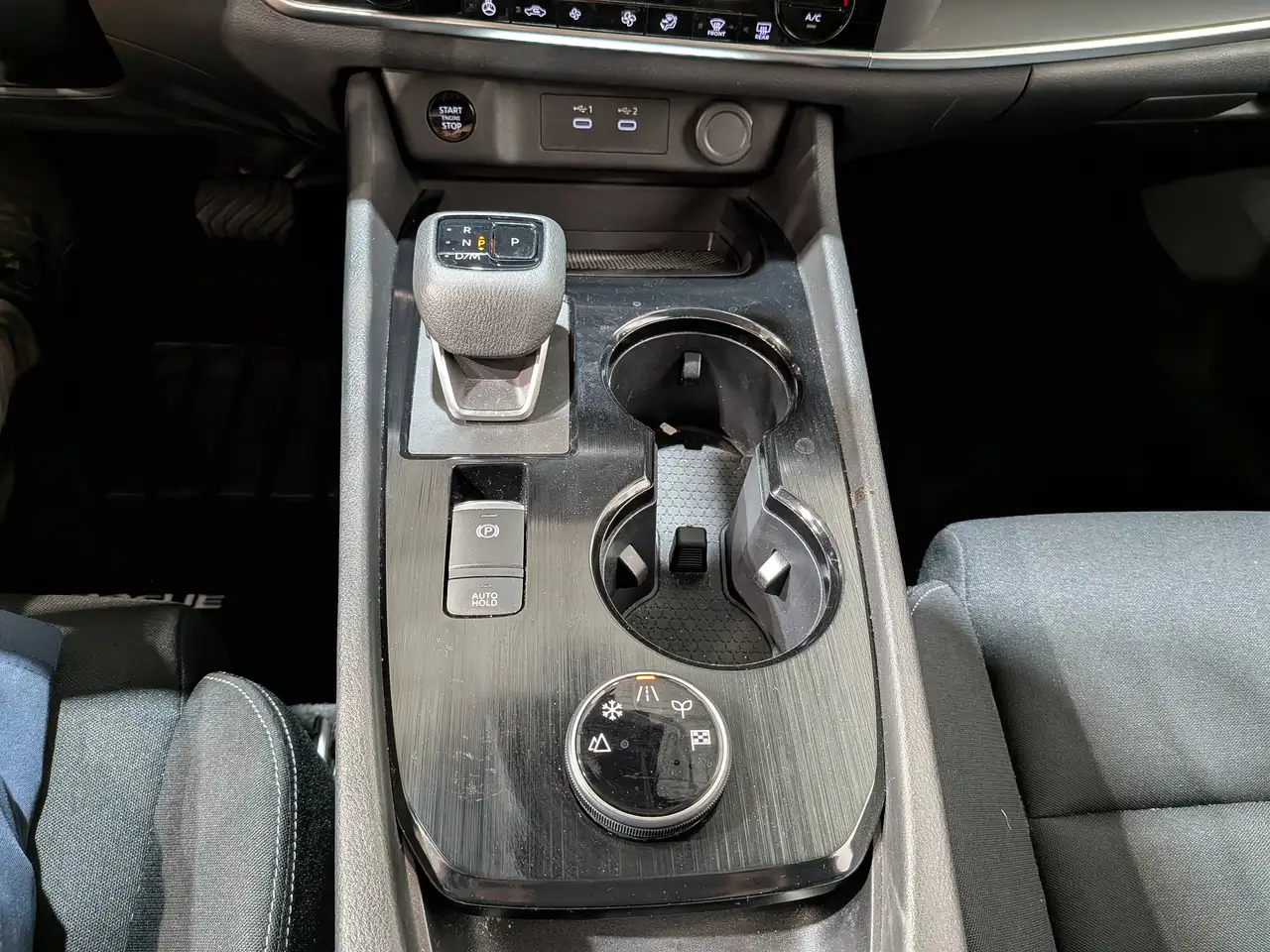 Nissan Rogue photo Nissan Rogue