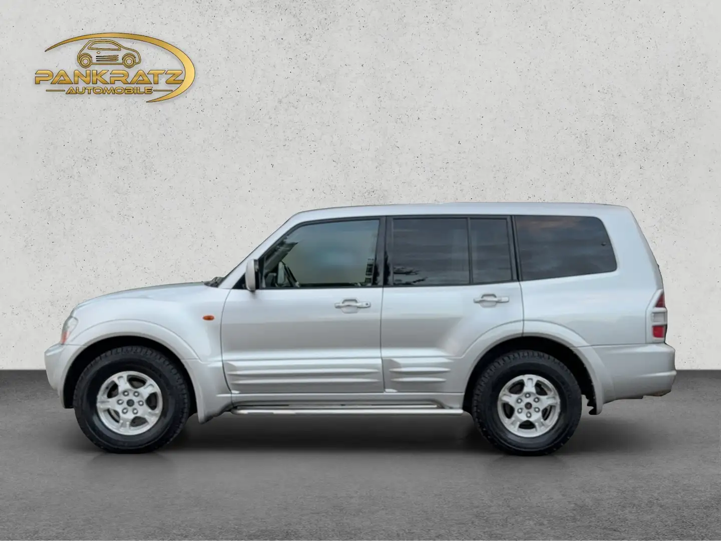 Mitsubishi Pajero 3.2 DI-D 4WD *TÜV NEU *5Trg *Schalter *Leder Silber - 2