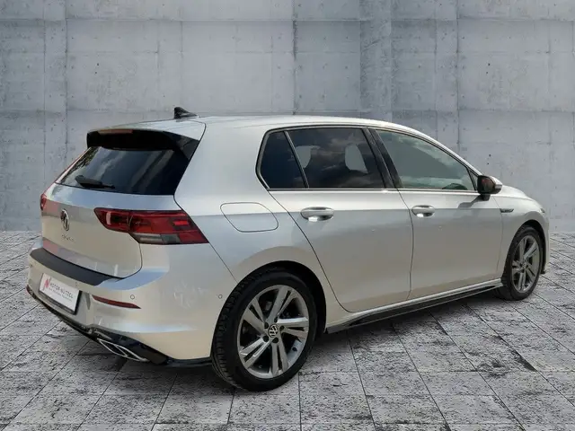 Volkswagen Golf view 6