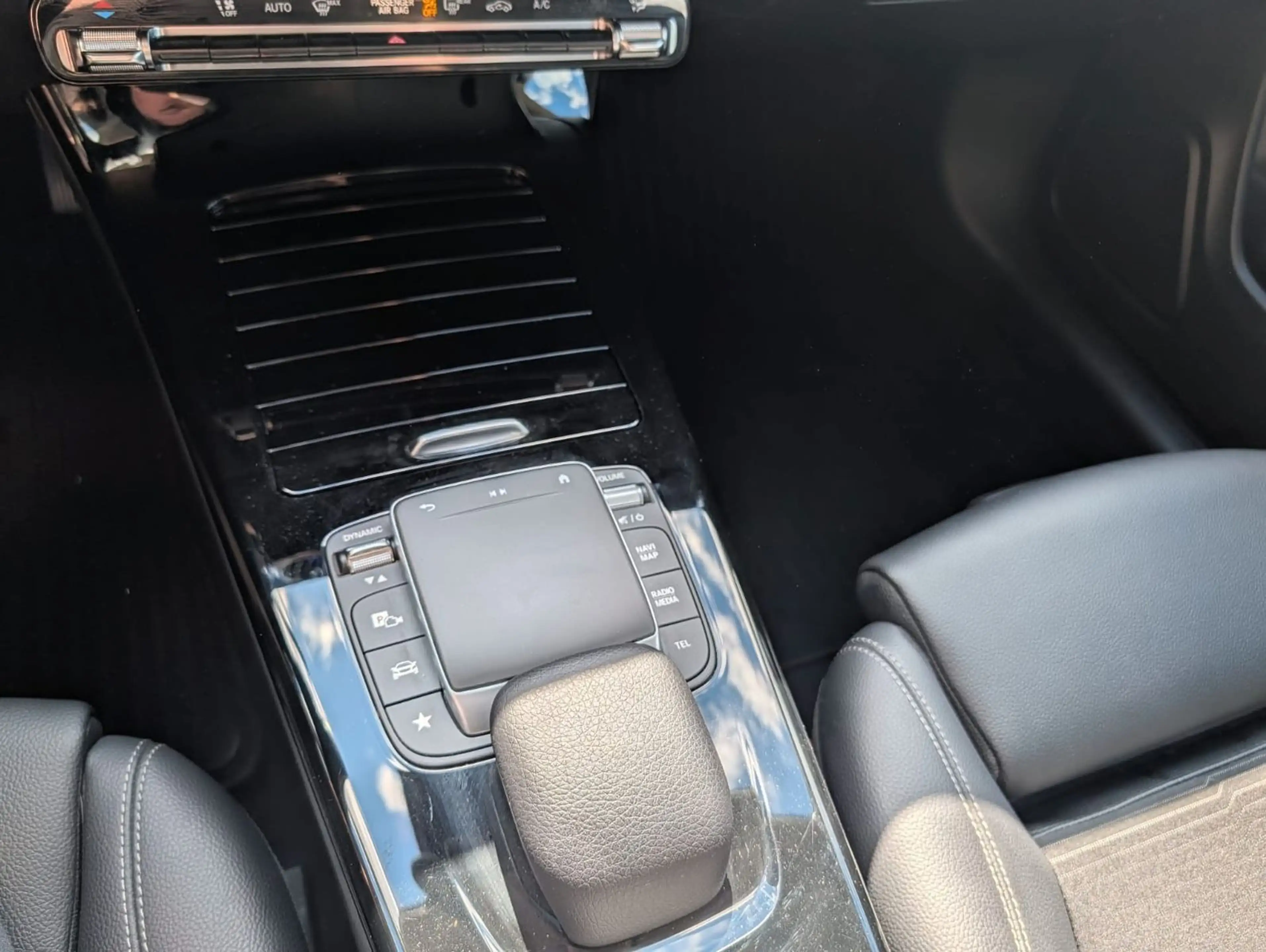 Mercedes-Benz CLA 220 CLA 220 d 4Matic — photo 8