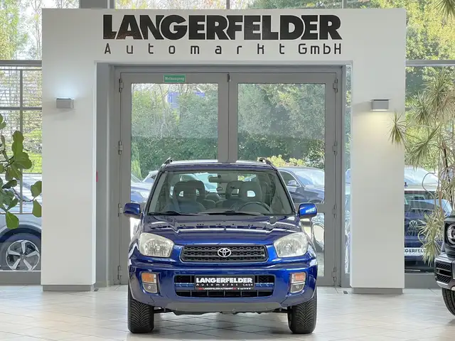 Toyota Rav4 view 10