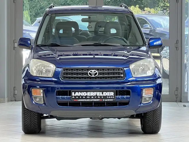 Toyota Rav4 view 9