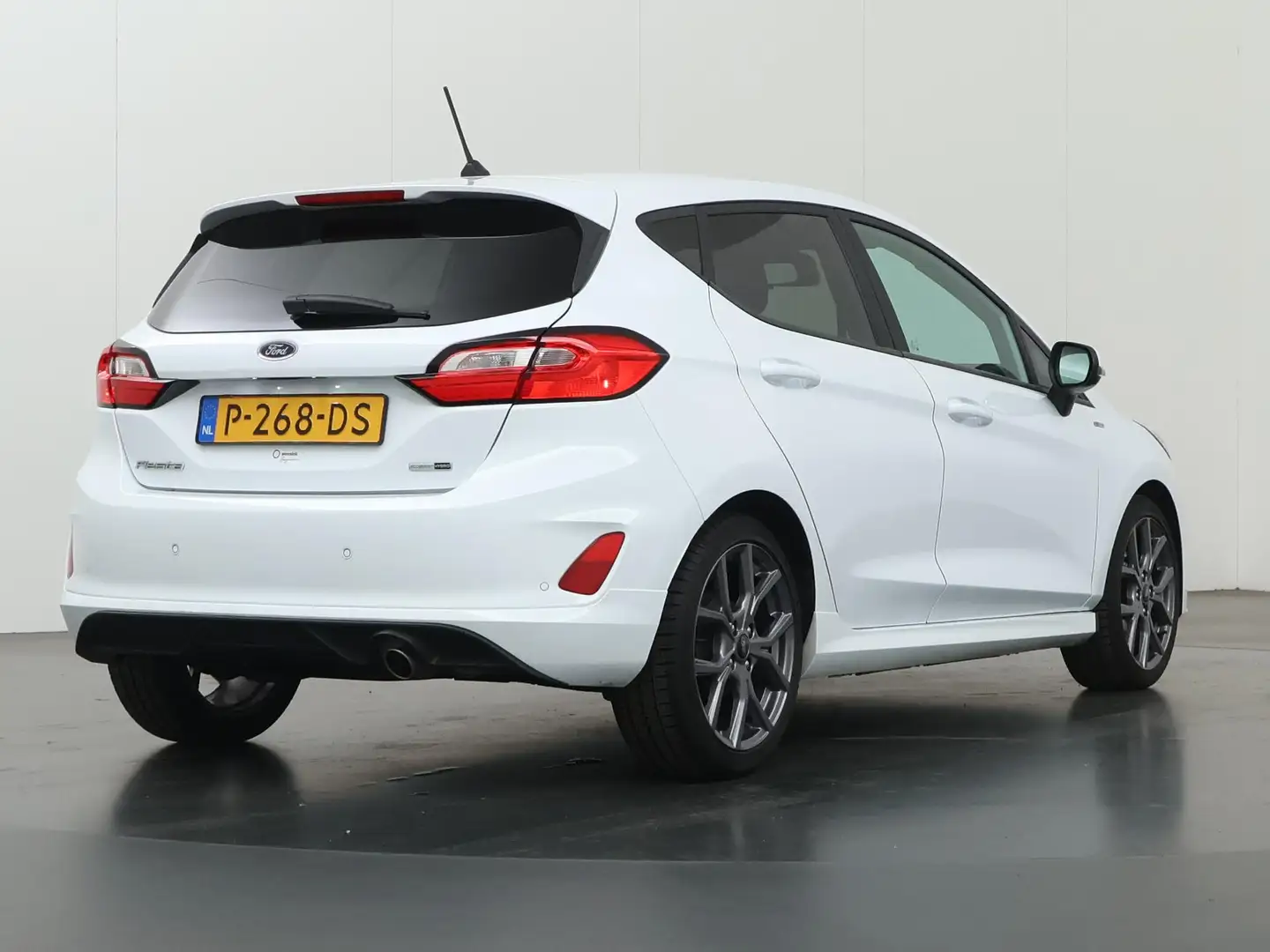 Ford Fiesta 1.0 EcoBoost Hybrid ST-Line | Winterpakket | Clima Wit - 2