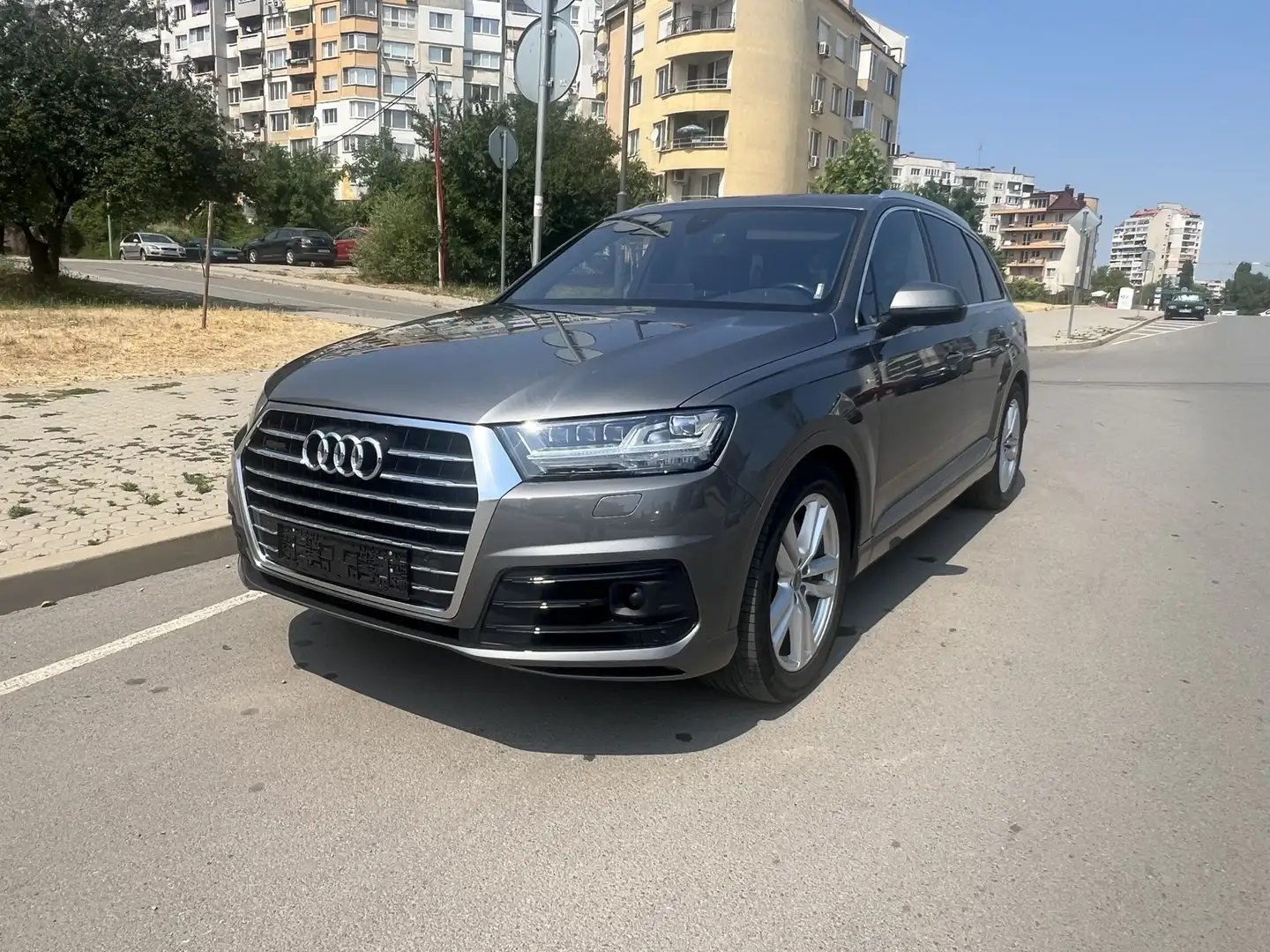 Audi Q7 3.0 TDI quattro tiptronic  3 X S- LINE - 2