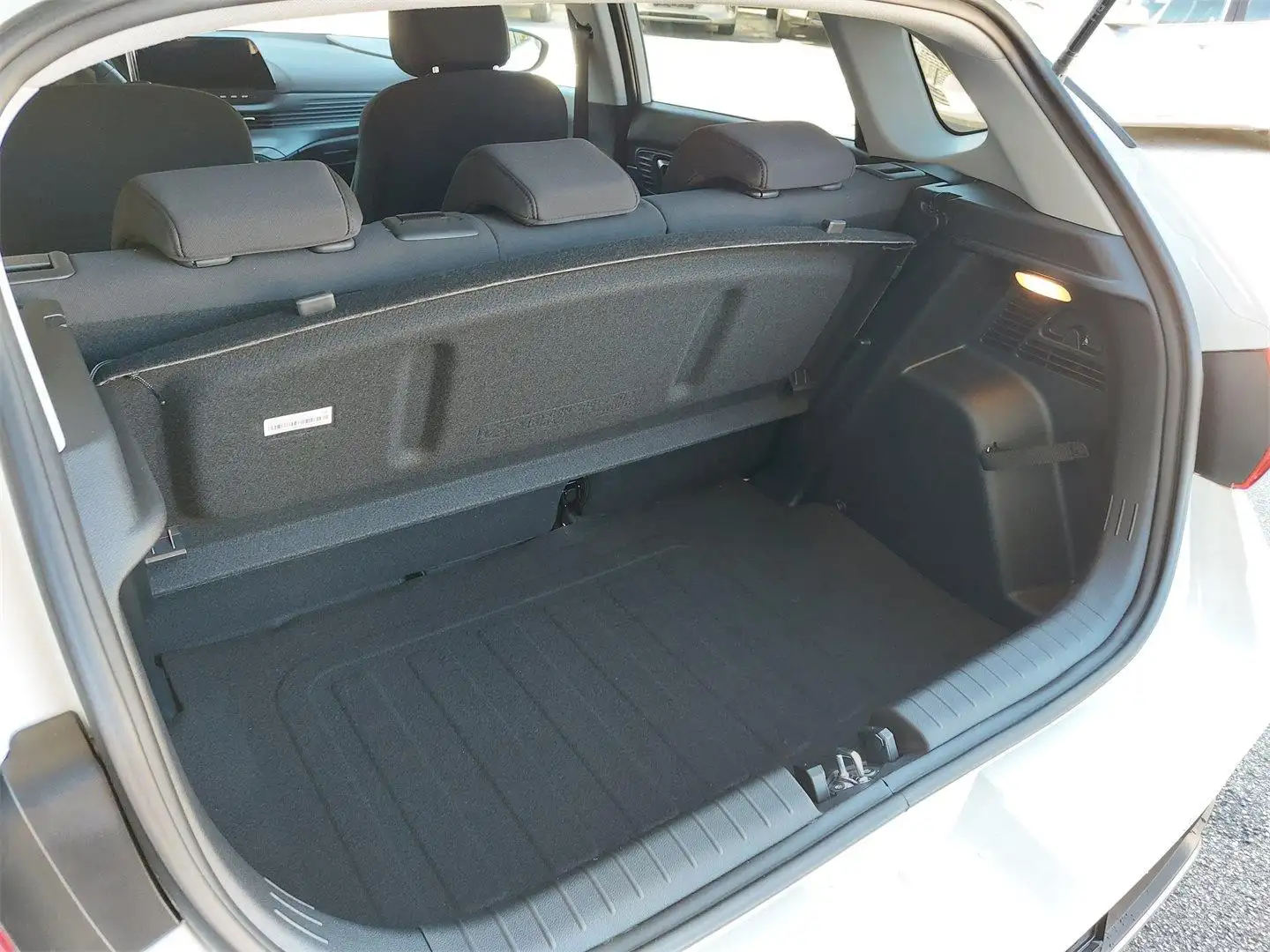 Hyundai i20 (BC3) GO 1.2 MPI b5bg1-P1 Weiß - 2