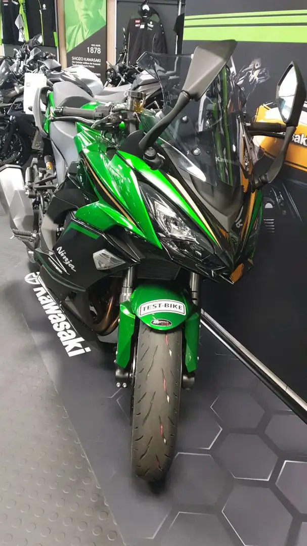 Kawasaki Ninja 1100SX SE Tourer Verde - 2