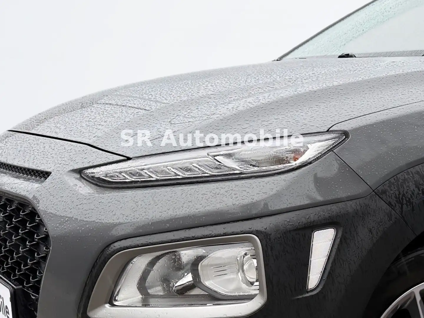 Hyundai KONA Trend 2WD 1.HAND*KLIMA*LED*R.KAMERA*SHZ*LHZ Gris - 2