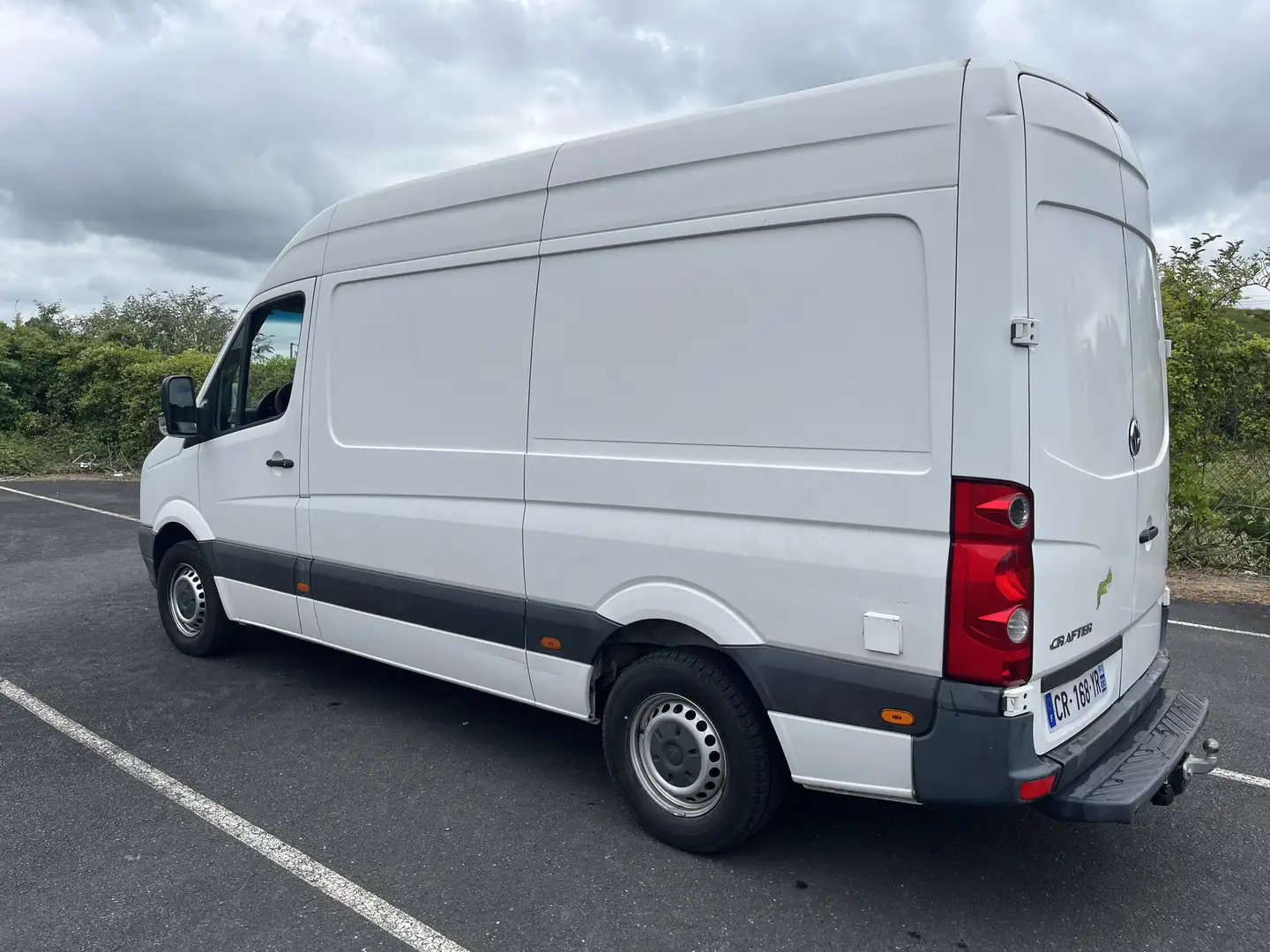Volkswagen Crafter - 2