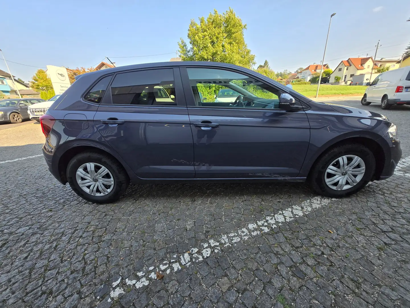 Volkswagen Polo Basis Grau - 2