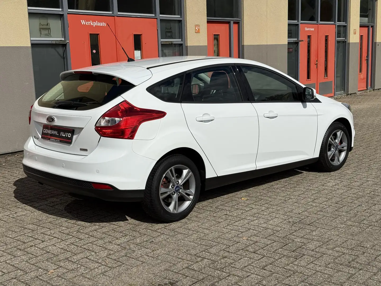 Ford Focus 1.0 EcoBoost Titanium, Nieuwe Distributie Riem - 2