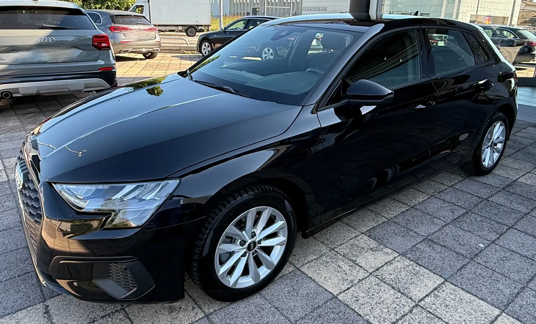 Audi A3 Sportback Sportback 30 1.0 tfsi Business Nero - 1
