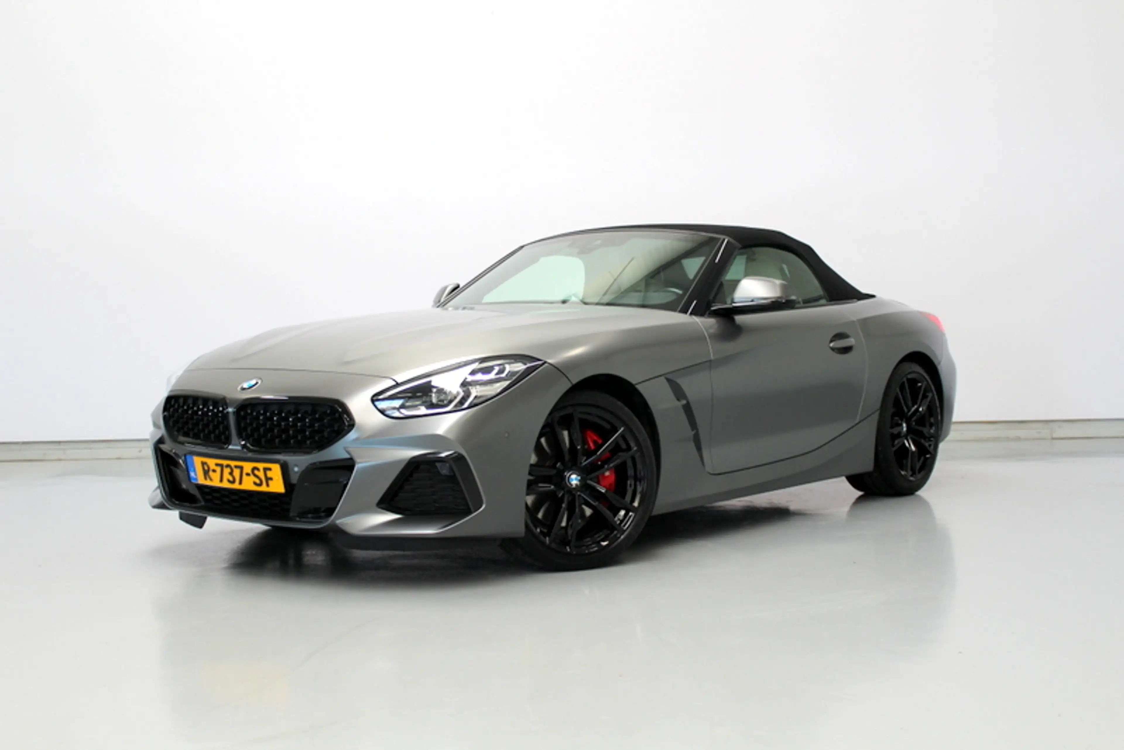 BMW Z4 Roadster sDrive30i | 259PK | Mat Grijs (Frozen Gre — photo 3