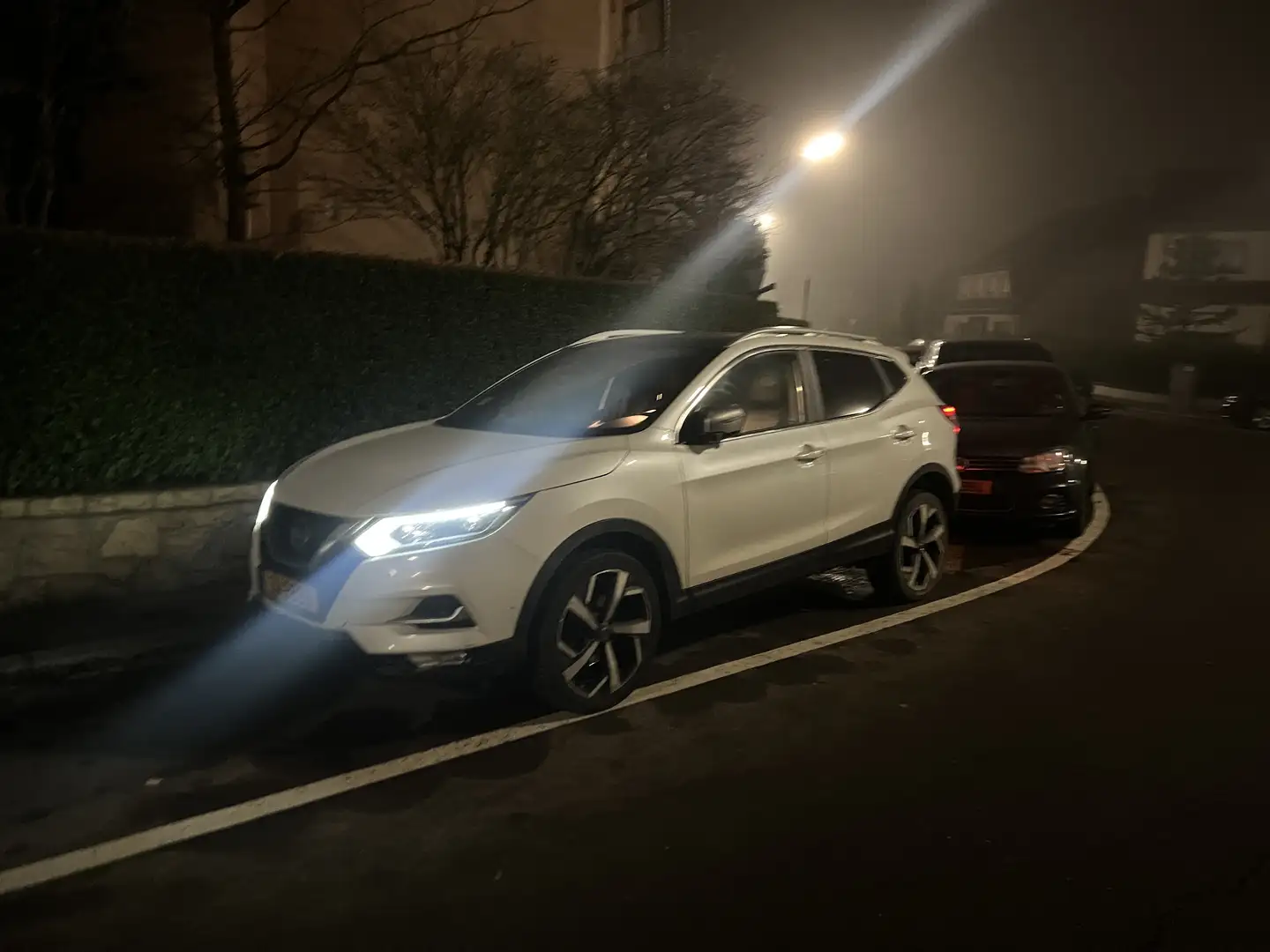 Nissan Qashqai 1.7 dCi Xtronic ALL-MODE 4x4i TEKNA+ - 2