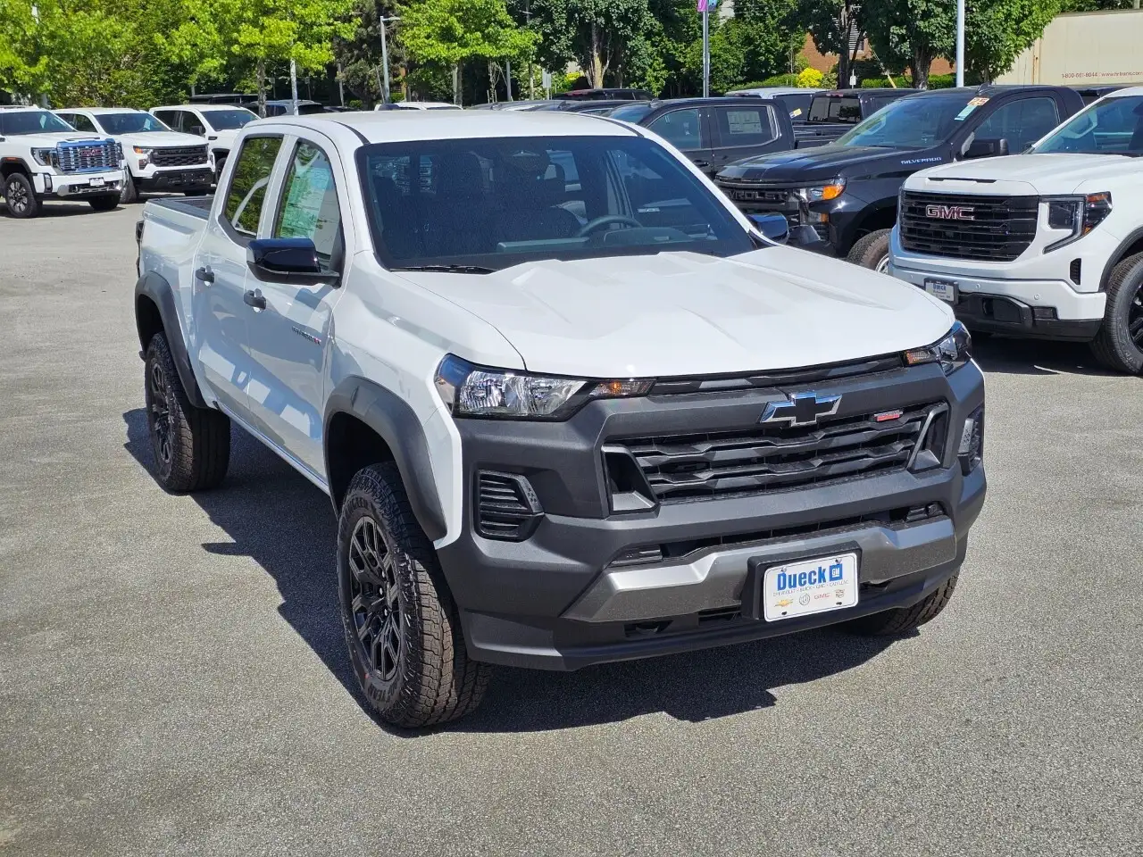 Chevrolet Colorado снимка Chevrolet Colorado
