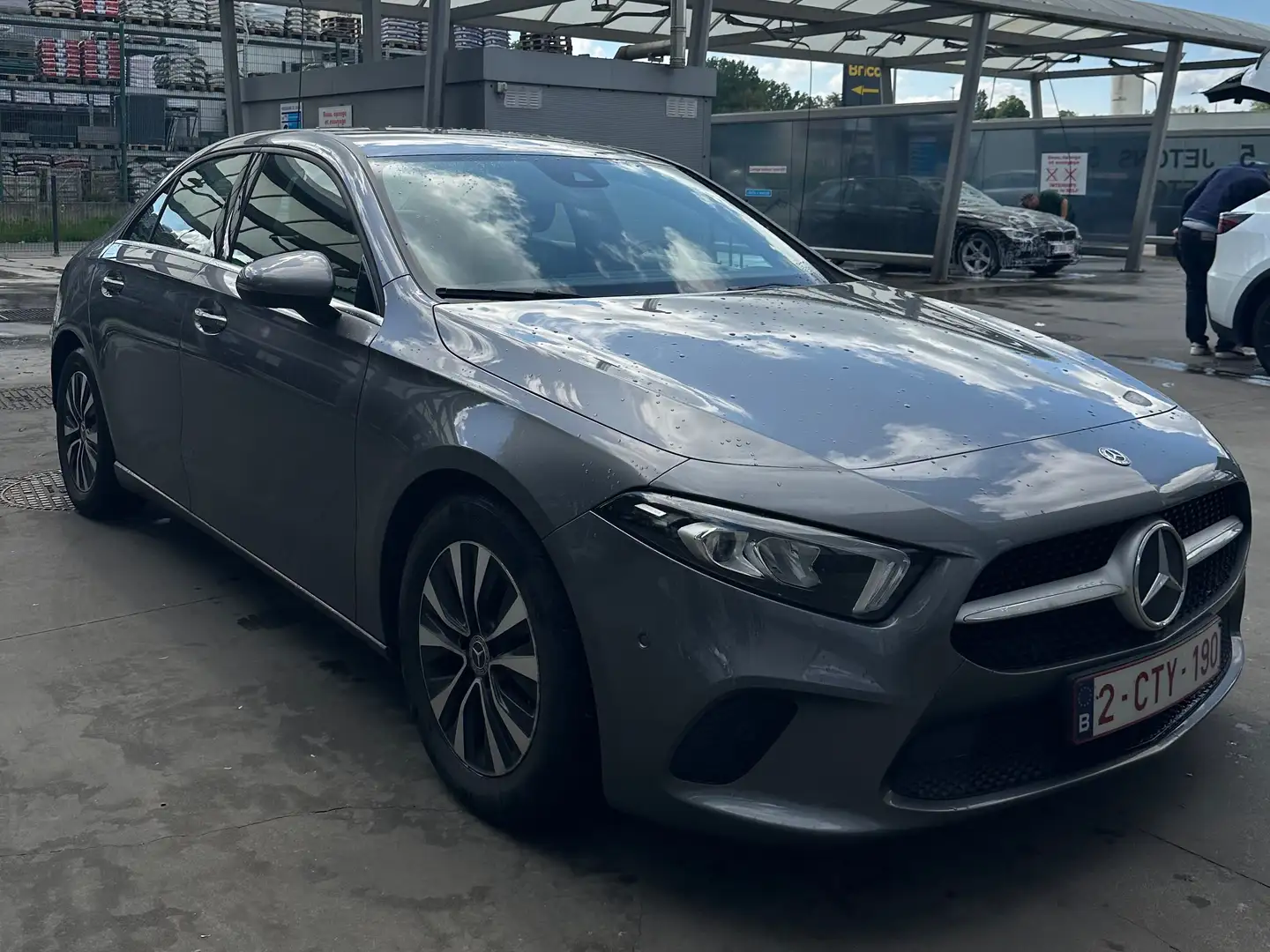 Mercedes-Benz A 180 A 180 d Business Solution Grijs - 2